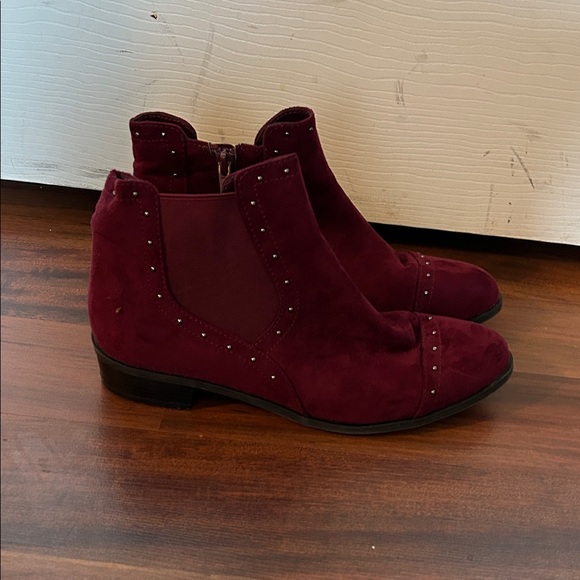 Women's Burgundy Suede Ankle Boots - Picture 1 of 9